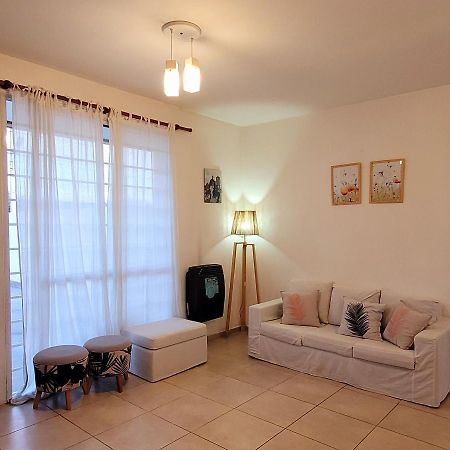 "Vgc Hostel" Ezeiza Luaran gambar