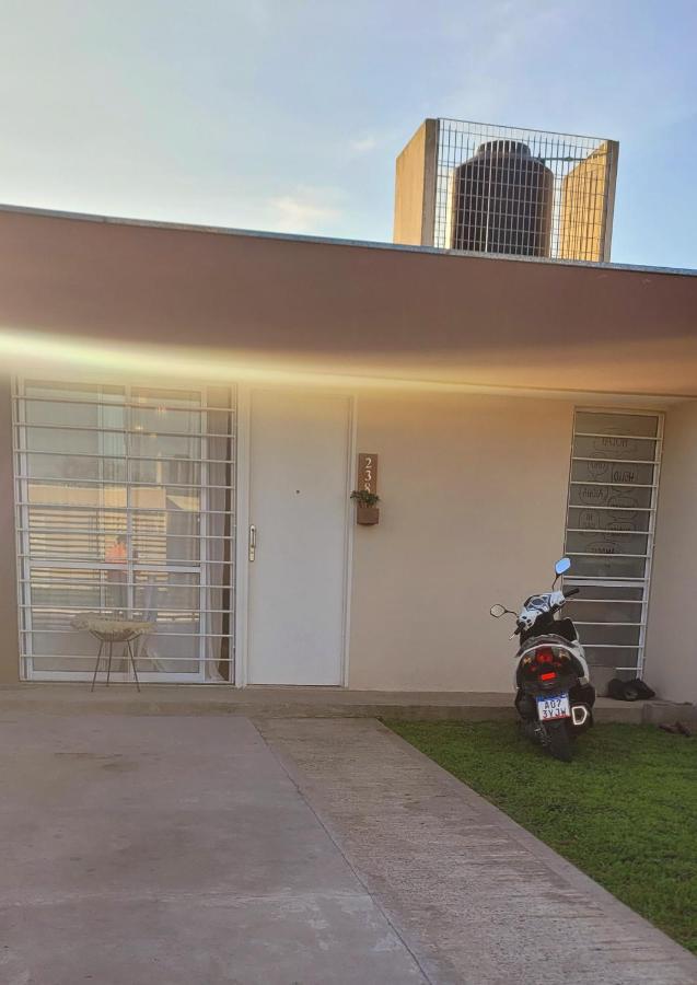 "Vgc Hostel" Ezeiza Luaran gambar