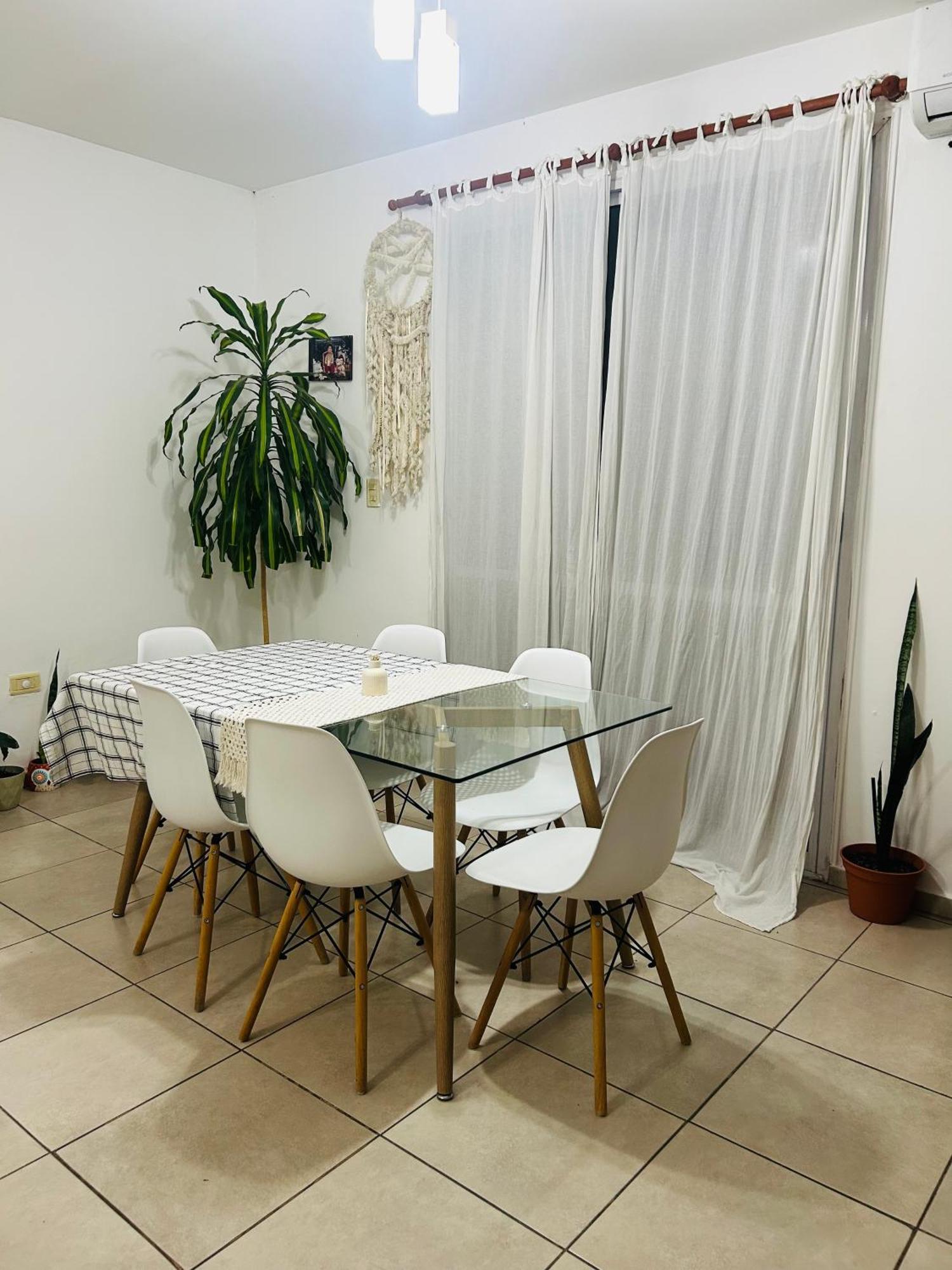 "Vgc Hostel" Ezeiza Luaran gambar